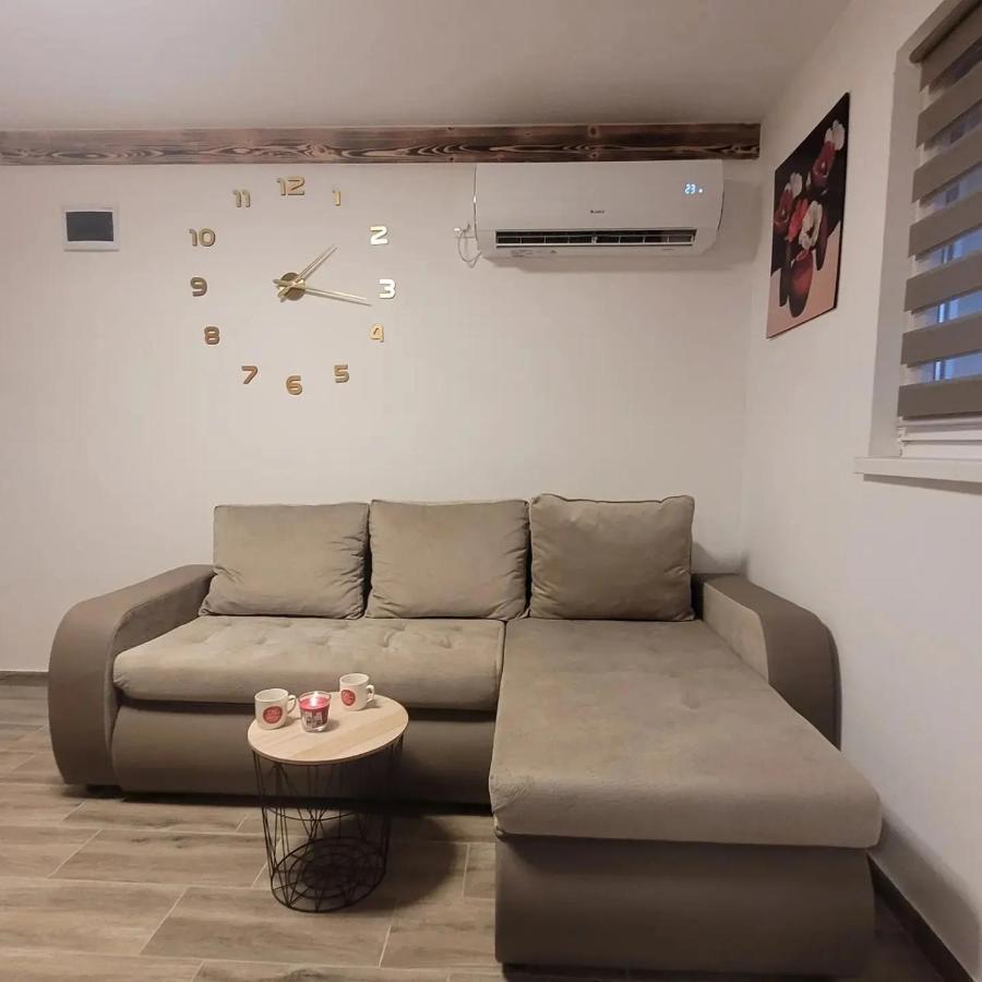 Apartmani Apolon Врдник Экстерьер фото