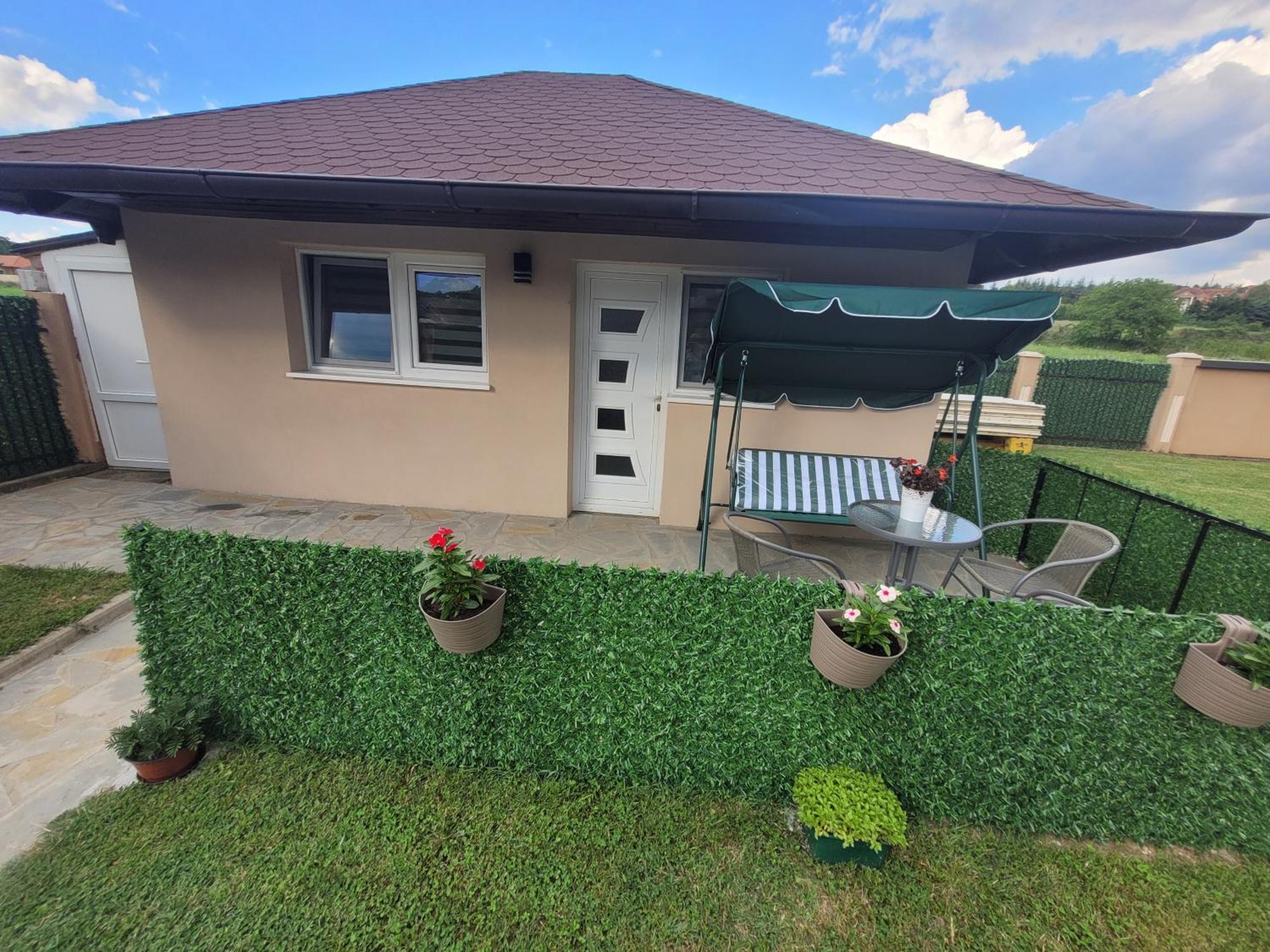 Apartmani Apolon Врдник Экстерьер фото